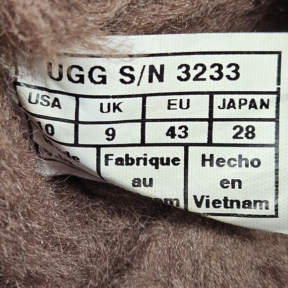 UGG Ascot Mens Size 10 Brown Casual Comfort Slip On Sheepskin Shoes Slippers